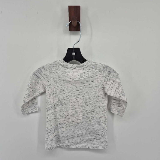 NWT Long sleeve kangaroo