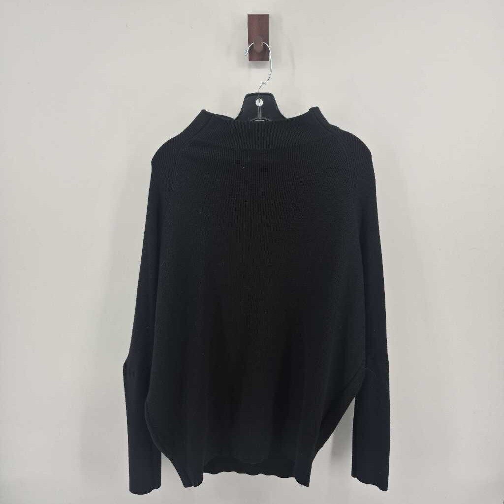 Turtle neck sweater (MED)
