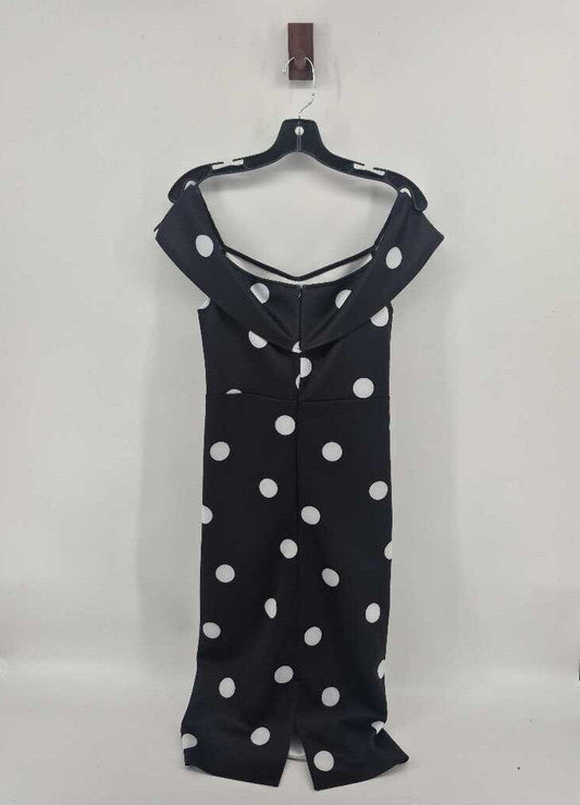NWT formal body con dress (MED)