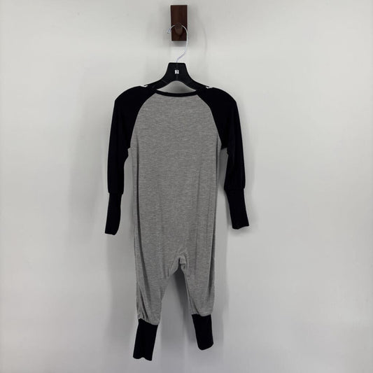 'Explore' Mountains on Upper Chest