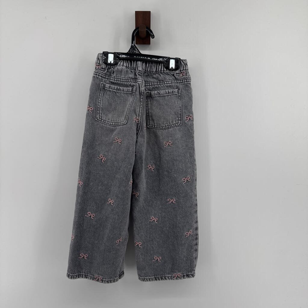 Denim with pink bows
