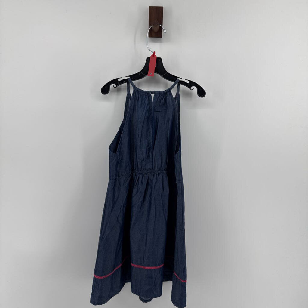 High neck, Partial Open Back