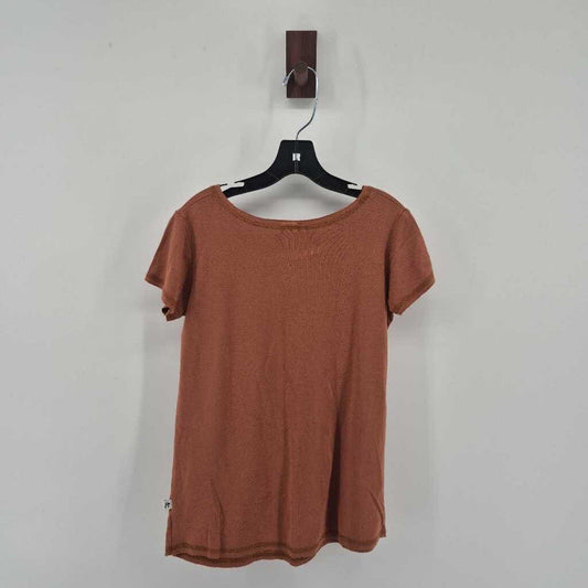 T-shirt with pocket