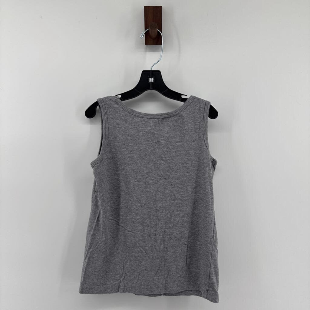 Muscle shirt, burger