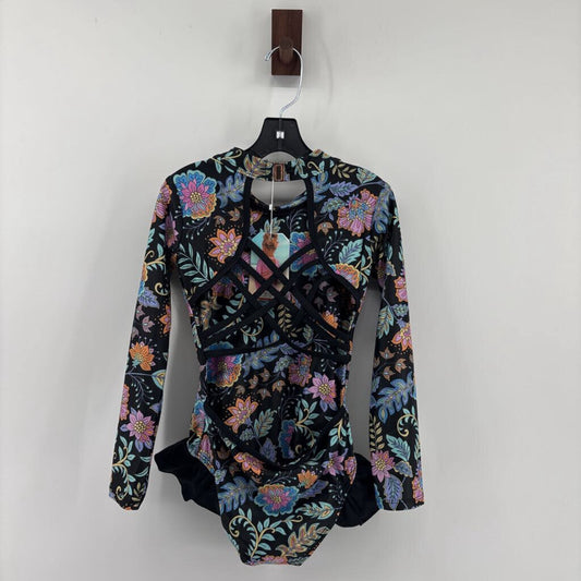*Tags On* Open Back, Long Sleeve, Flowers.