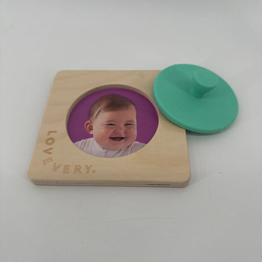 Lovevery face puzzle