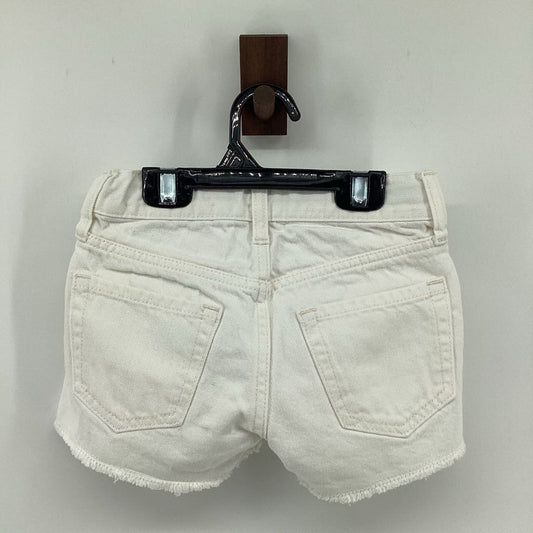 Low stride denim shorts