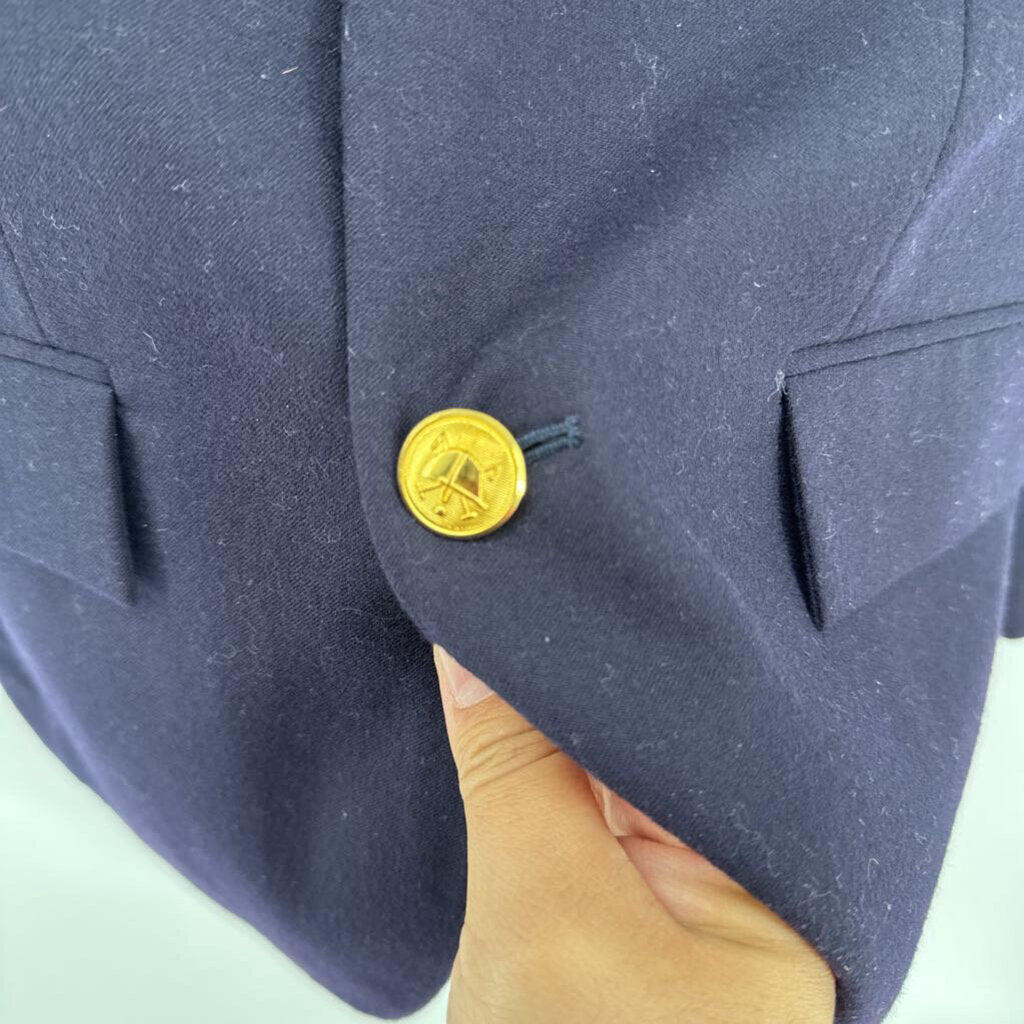 The iconic Doeskin blazer, 100% wool, made in Italy