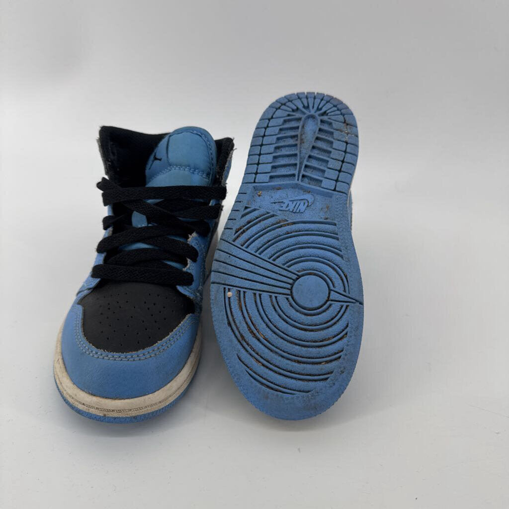 black logo, high top