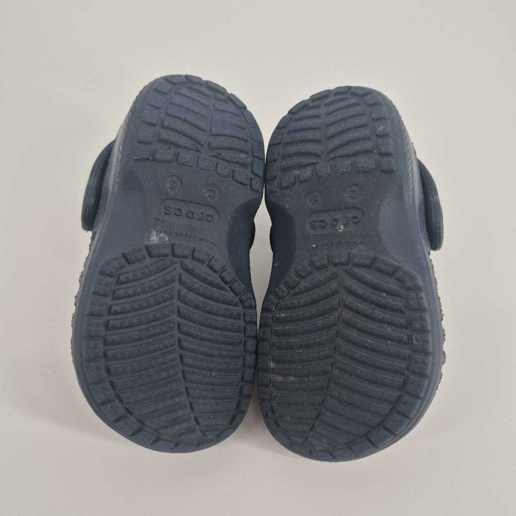 Clogs