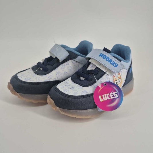 NWT light on, blue