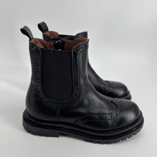 High top Chelsea boot