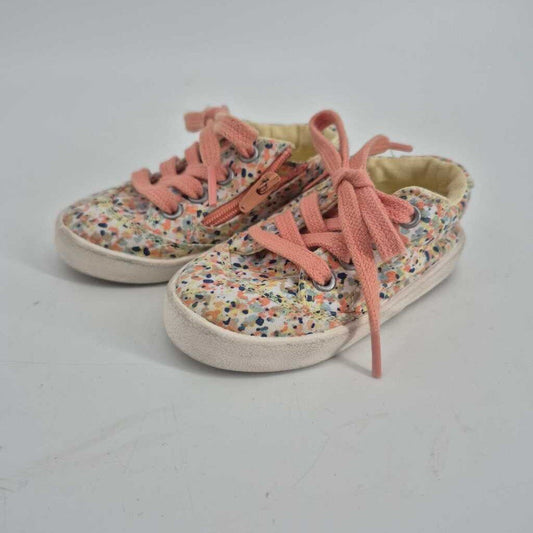 Lace up floral sneaker