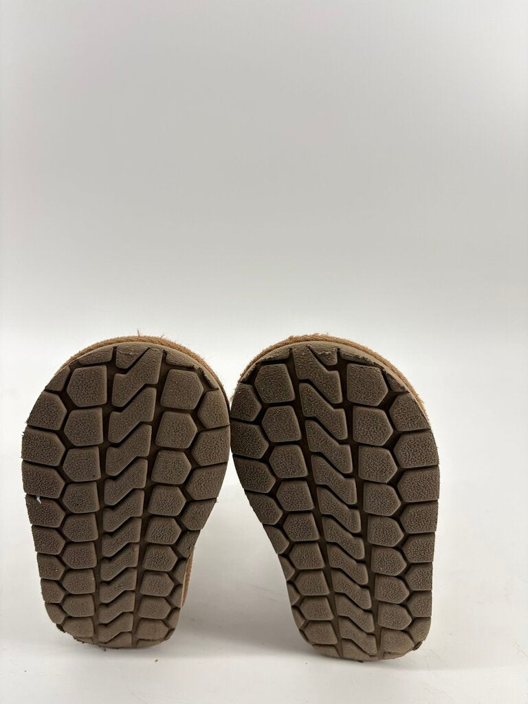 Zipper Boots with Silver Hearts