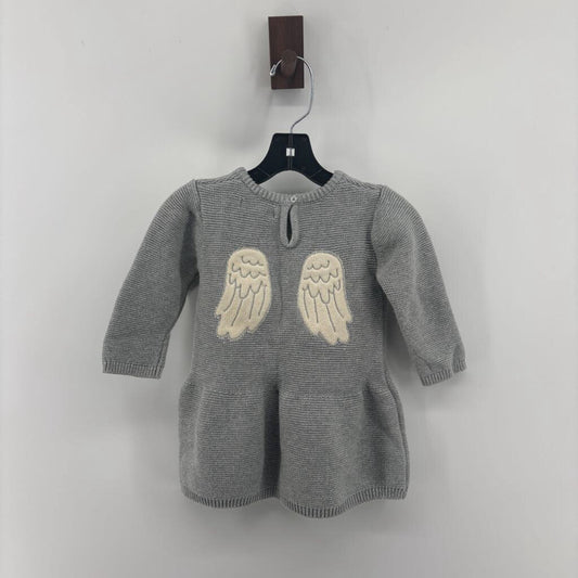 Knit. 'Little Angel' wings on back