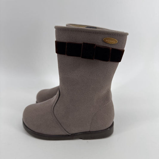 NWOB boots, retail $299 euros