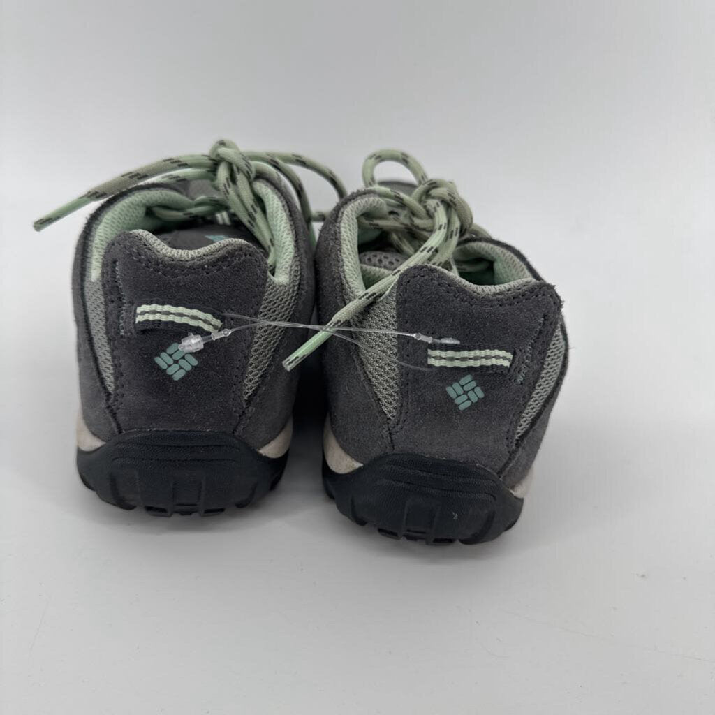 Runners with blue laces