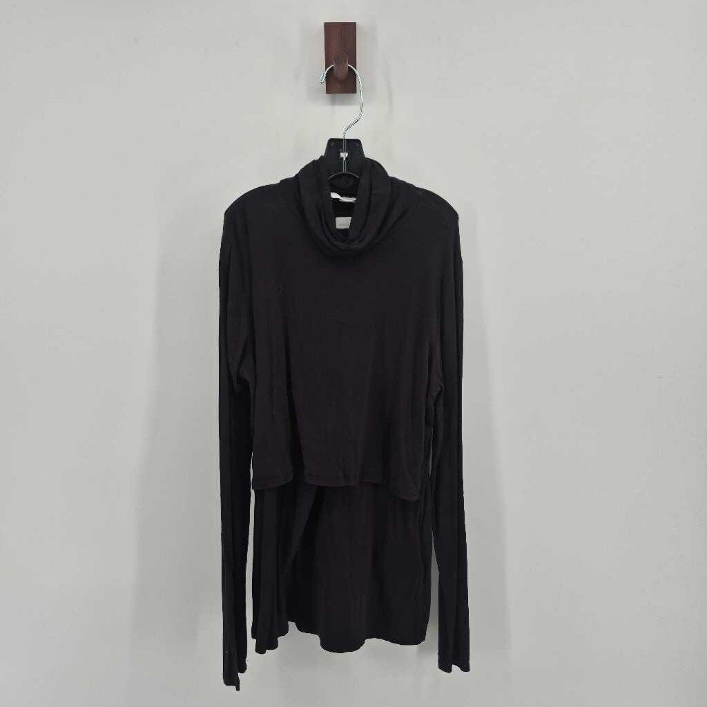 Turtle neck nursing top (SML)
