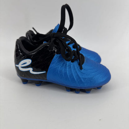 Soccer cleats