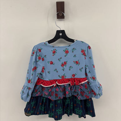 Tiered top with puffy sleeves