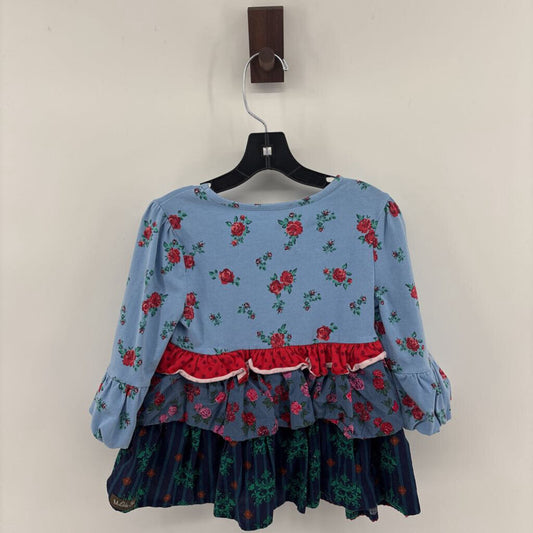 Tiered top with puffy sleeves