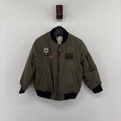 Bomber-Style