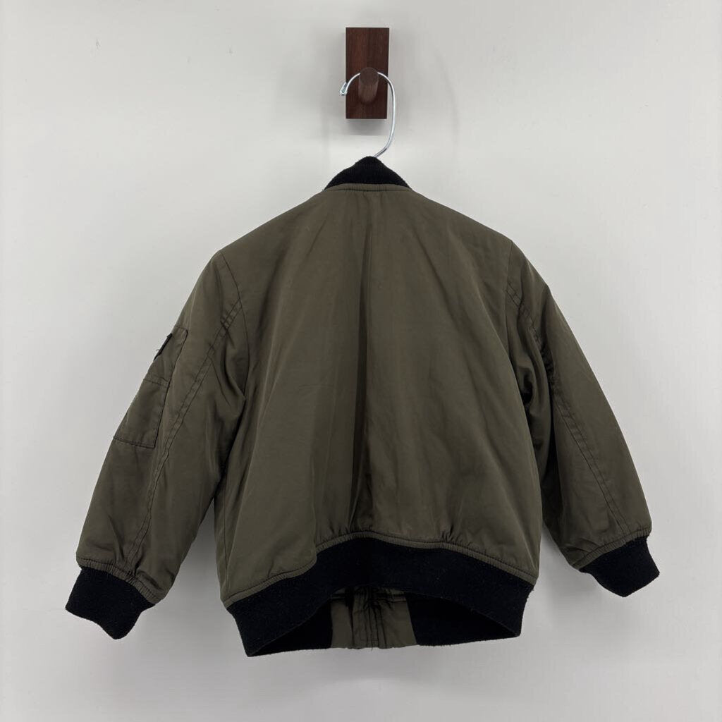 Bomber-Style