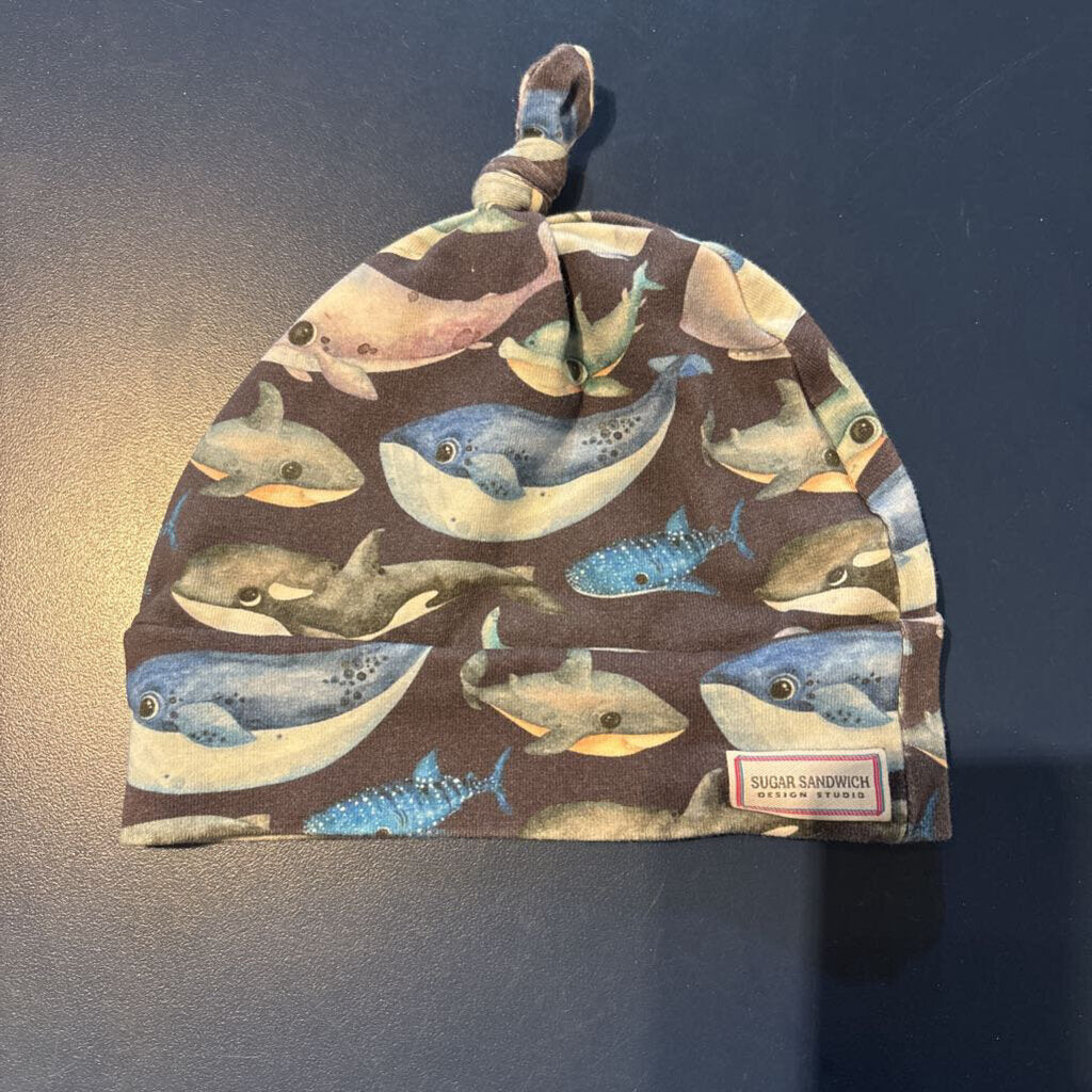 *LD* Whales Knotted Cap
