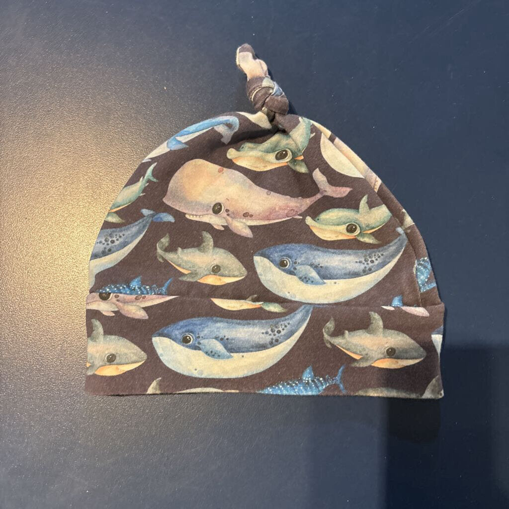 *LD* Whales Knotted Cap