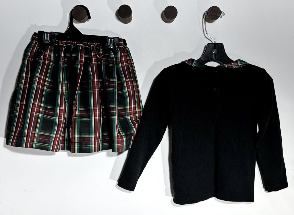 Ribbed long sleeve with plaid skirt
