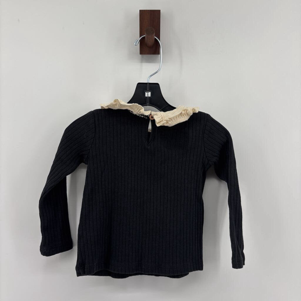 Ribbed with Cream Peter Pan Collar