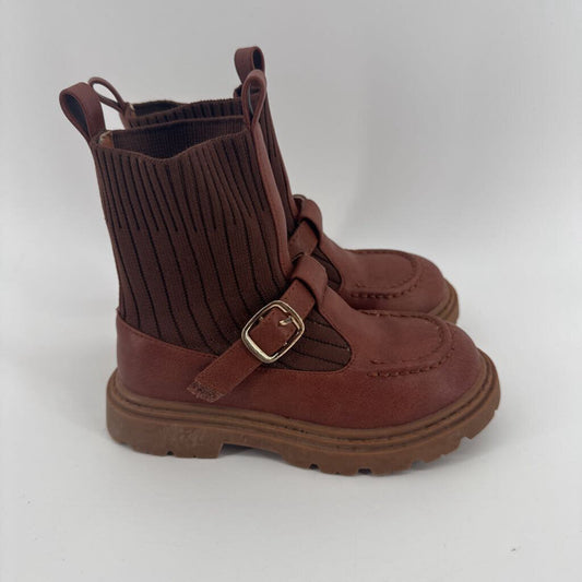 Knit sock heel boot