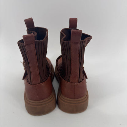 Knit sock heel boot
