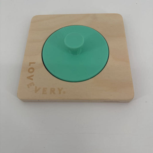 Lovevery face puzzle