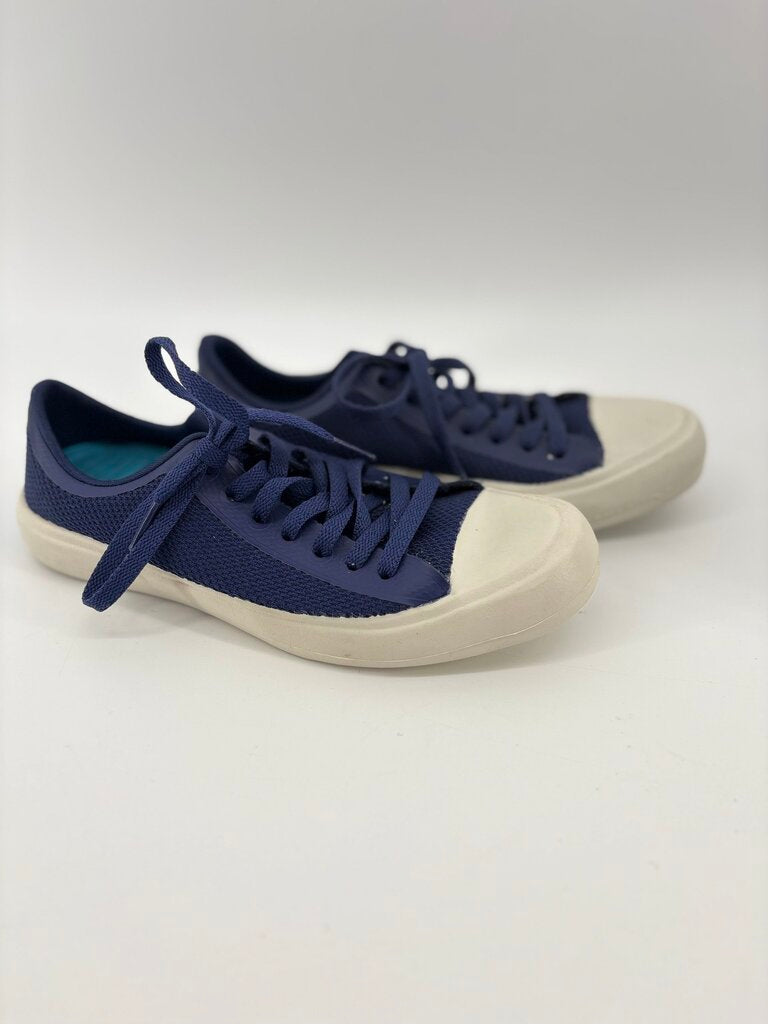 lace up low tops