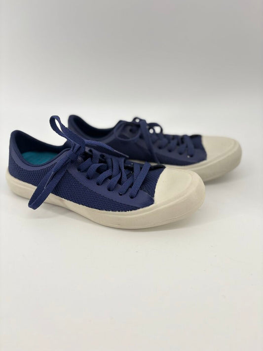 lace up low tops