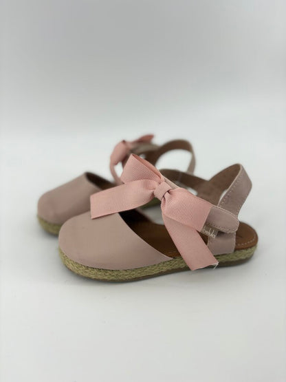 *LR* velcro sandals