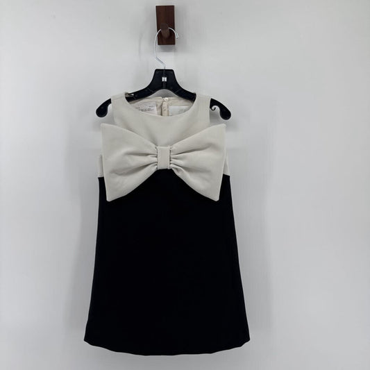 white bow, formal