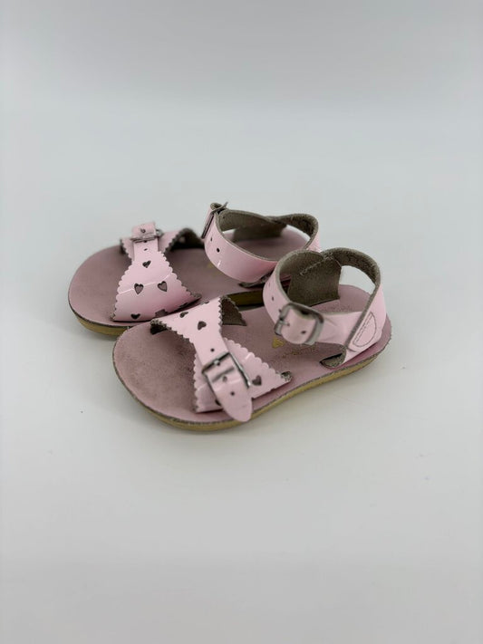 2 strap sandal