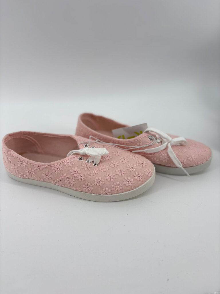 NWT flowers casual