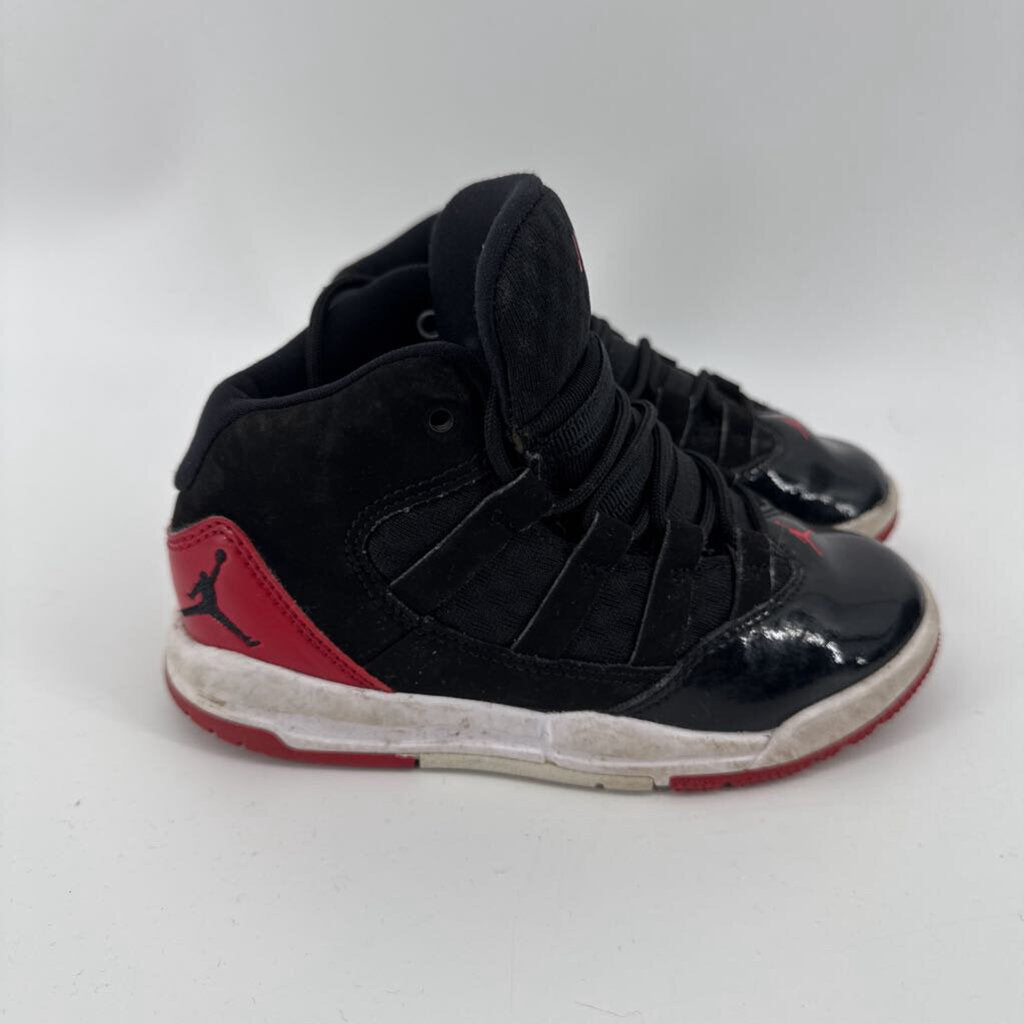 red logo, high top