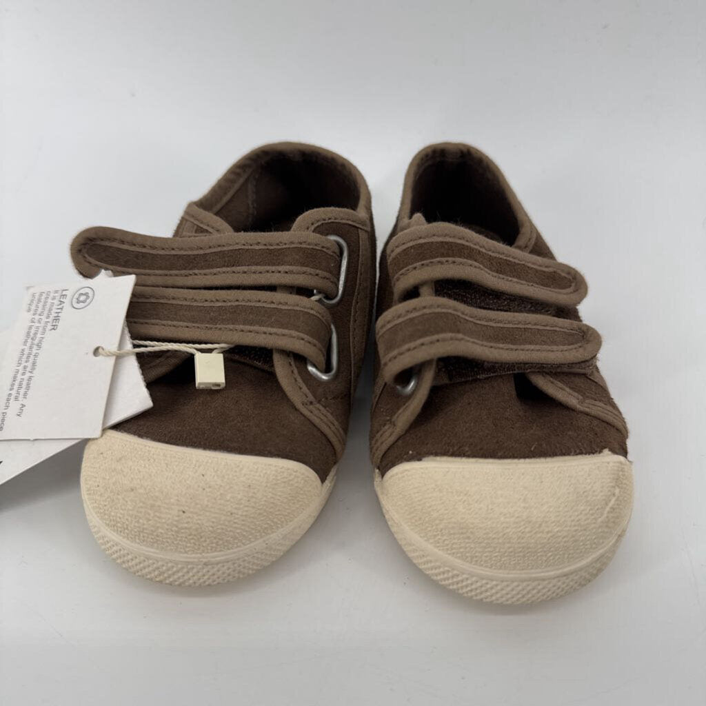 Tags on, 2 velcro strap