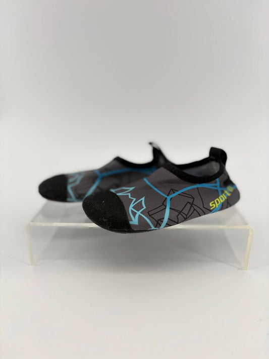 Water shoes