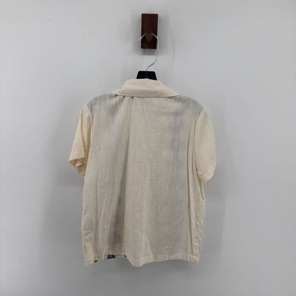 Black patterns, guayabera
