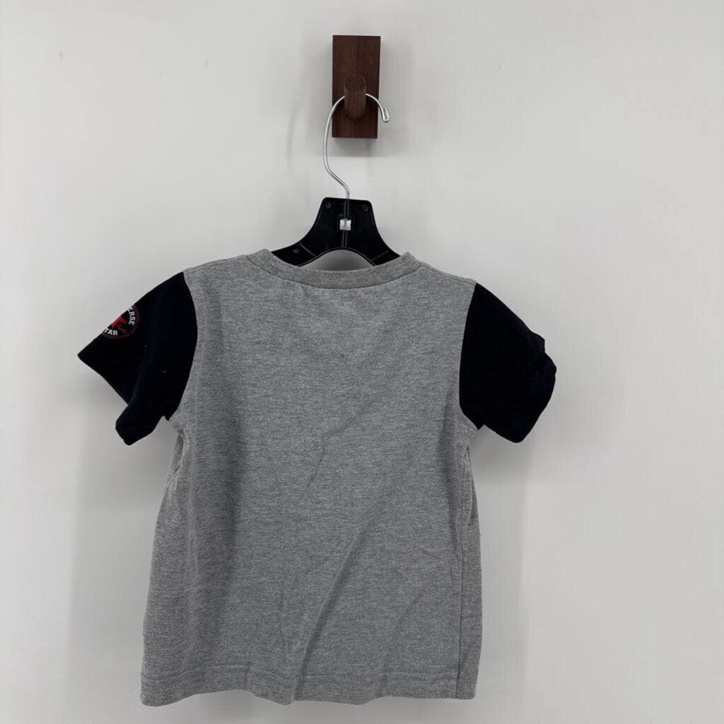 Converse shorts & t-shirt