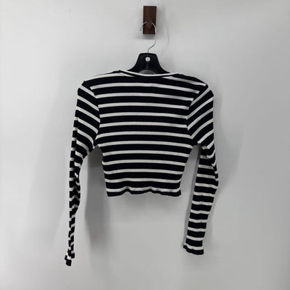 striped long sleeve cropped top