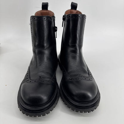 High top Chelsea boot