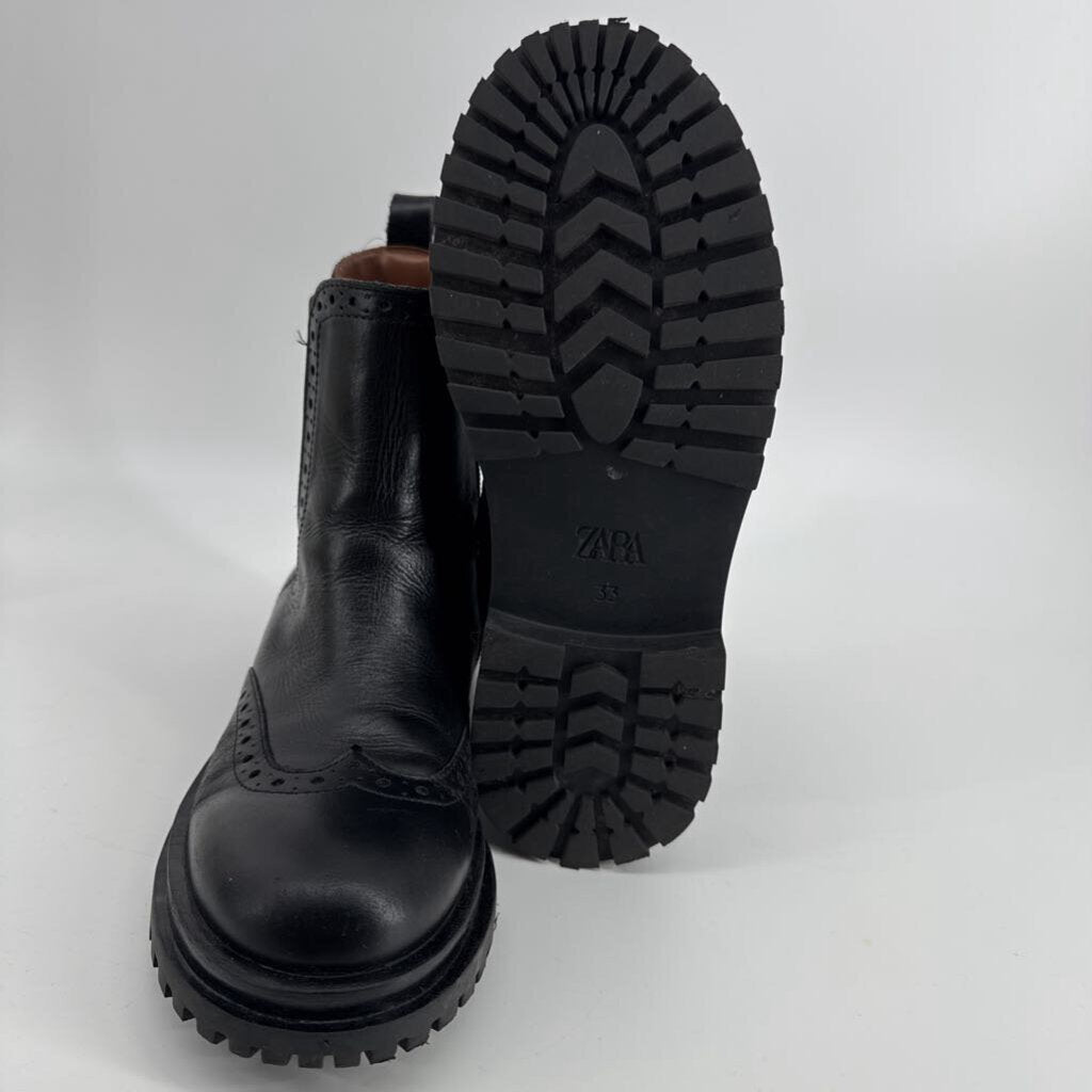 High top Chelsea boot