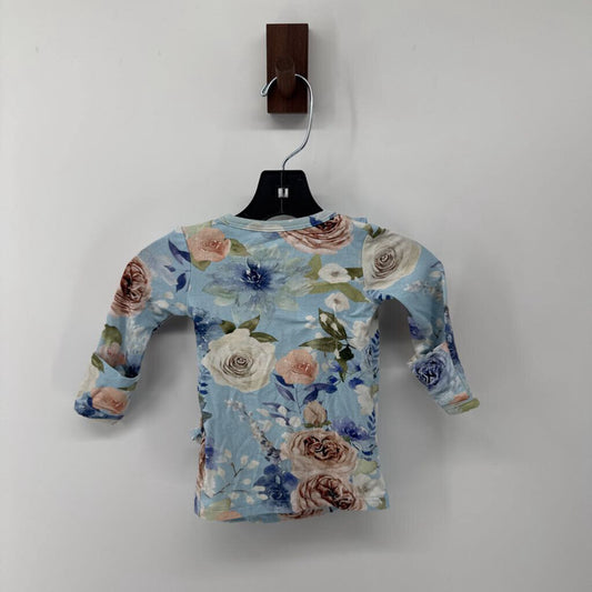 Flowers. Top and Pants