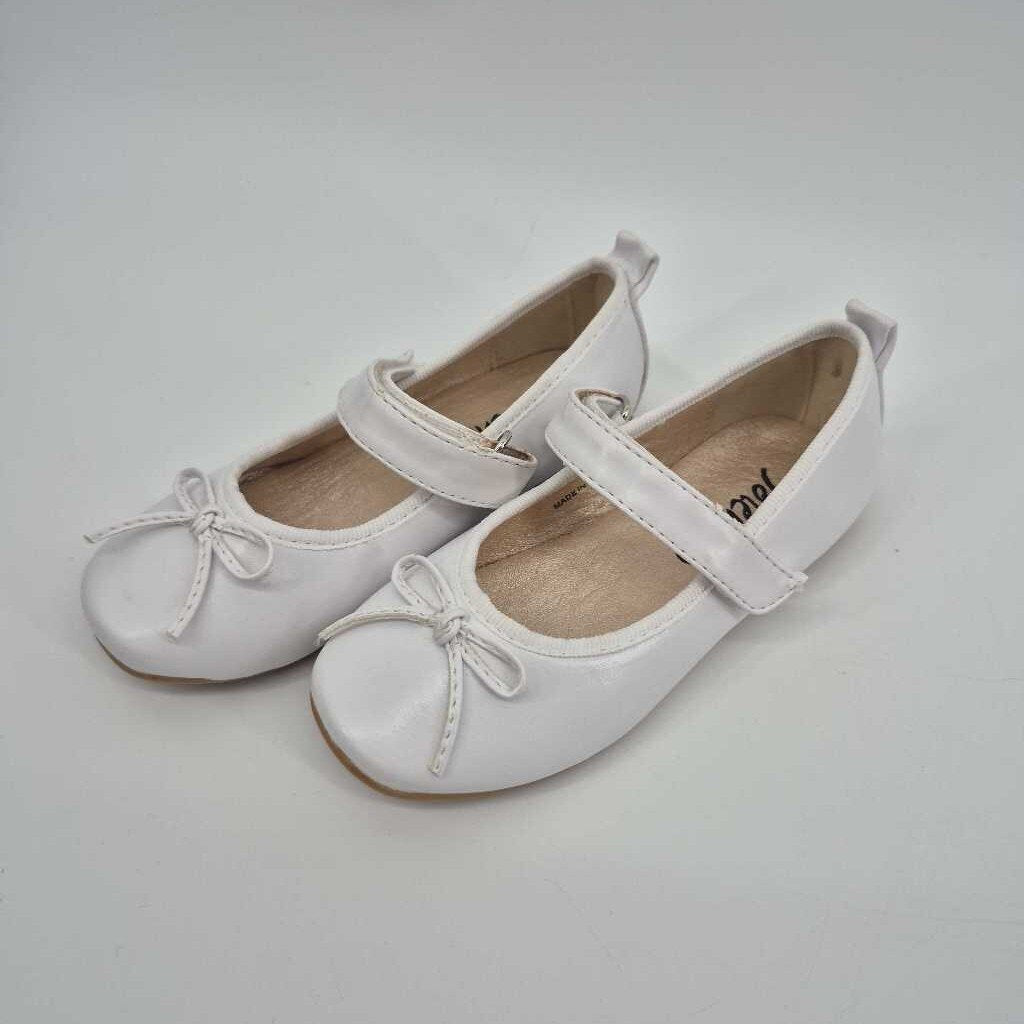 Mary Jane flats